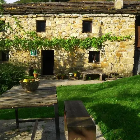 En Montanas * San Roque de Riomiera