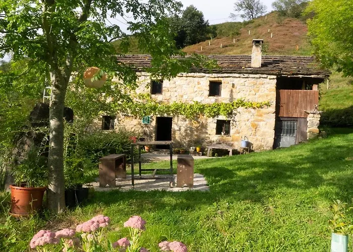 En Montanas * San Roque de Ríomiera